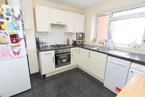 73 Titchfield Road, Carshalton, SM5 1PU