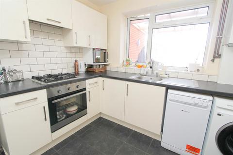 73 Titchfield Road, Carshalton, SM5 1PU