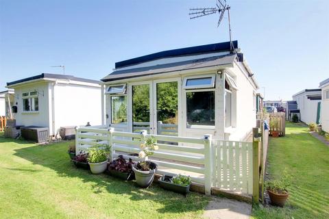 1 bedroom detached bungalow for sale, Prairie Lane, Sutton-On-Sea LN12