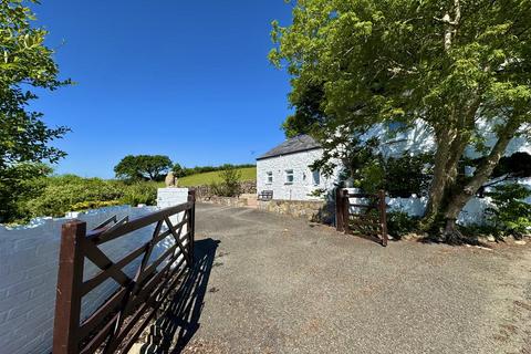 undefined, Pentreuchaf, Pwllheli
