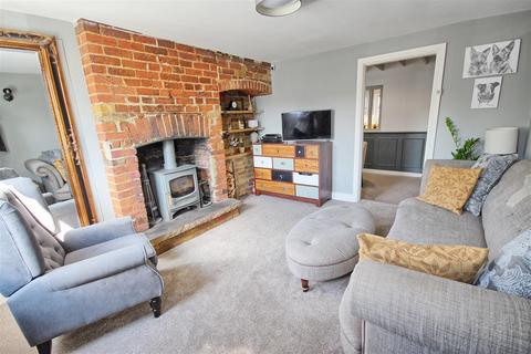 2 bedroom cottage for sale, West View Cottages, Colliers End SG11