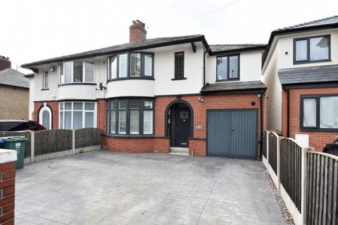 4 bedroom semi-detached house for sale, Walmersley Road, Bury BL9