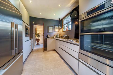 2 Rectory Close, Stock, Ingatestone, CM4 9BP
