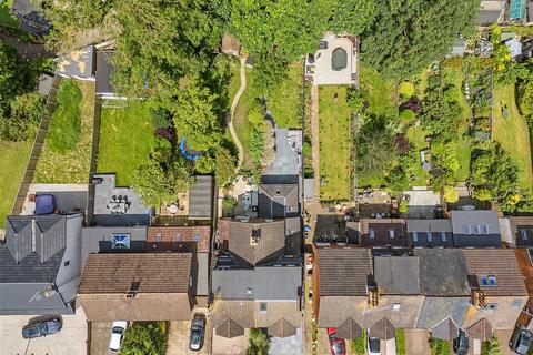 4 bedroom semi-detached house for sale, Woodman Road, Warley, Brentwood