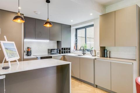 3 bedroom end of terrace house for sale, Oak Hill Park Mews, Hampstead, London, NW3