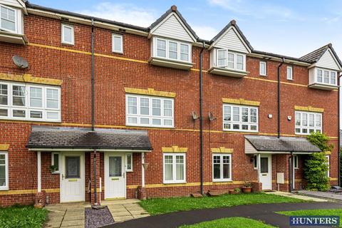 3 bedroom townhouse to rent, Hatherton Court, Worsley, Manchester