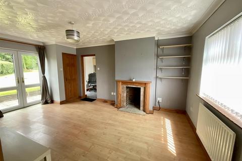 88 Brynawelon, Llanelli, SA14 8RA