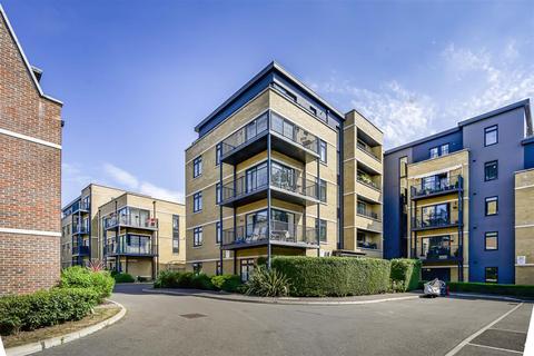 1 bedroom apartment for sale, Samuelson Place, Isleworth