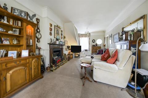 2 bedroom semi-detached house for sale, Staines Road, Twickenham