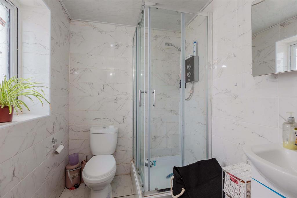 13 Henry Road-8.jpg