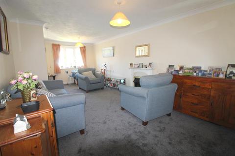 1 bedroom retirement property for sale, Darkes Lane, Potters Bar EN6