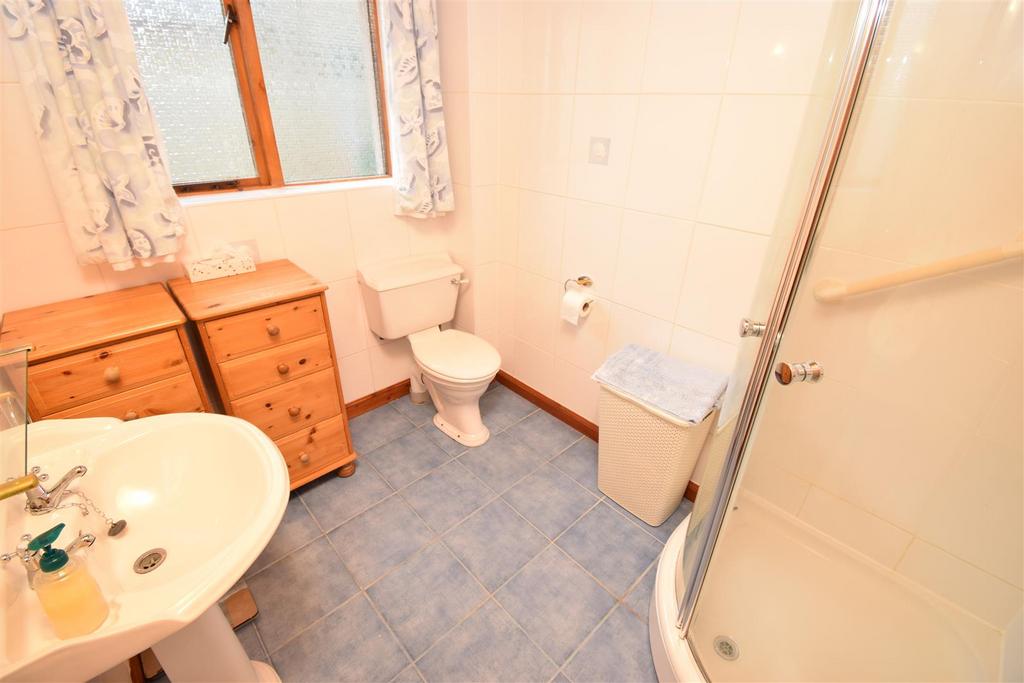 En suite shower room .jpg
