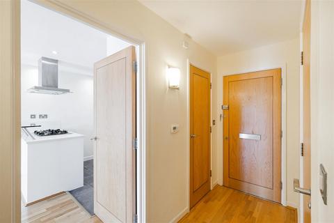 1 bedroom apartment for sale, Imperial Heights, Queen Mary Avenue, South Woodford