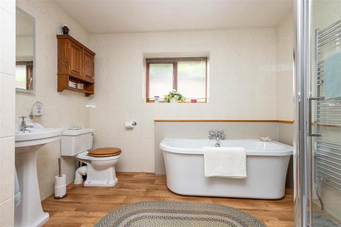 4 bedroom detached bungalow for sale, Marton Le Moor, Ripon