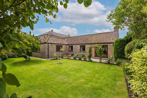 4 bedroom detached bungalow for sale, Marton Le Moor, Ripon