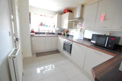 4 bedroom terraced house for sale, Dixons Hill Road, Welham Green