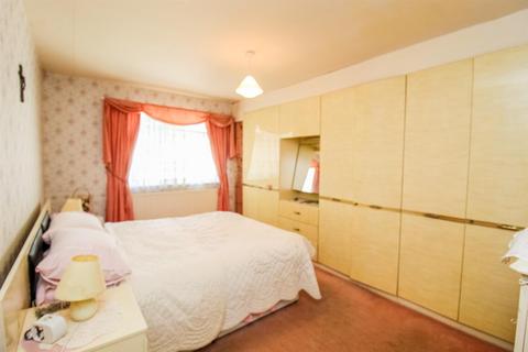 2 bedroom semi-detached bungalow for sale, Hall Close, Ossett WF5