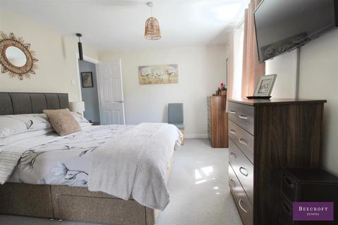 48 Mitchells Avenue, Wombwell, Barnsley, S73 8GB