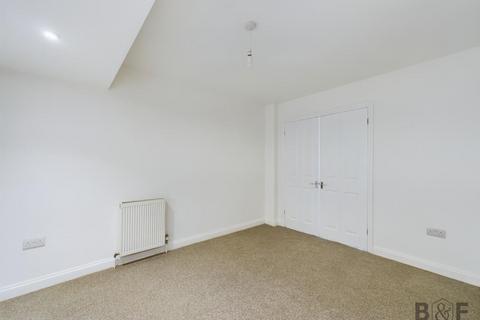 1 bedroom ground floor flat to rent, High Street, Bristol BS16