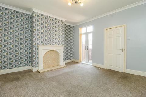 2 bedroom terraced house for sale, King Street, Normanton WF6