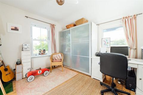 6 Baliol Road, Hitchin, SG5 1TT
