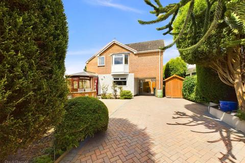 81 Baker Avenue, Arnold, Nottingham, NG5 8FW