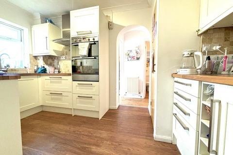 2 Beech Close, Bugbrooke, Northampton, NN7 3RB