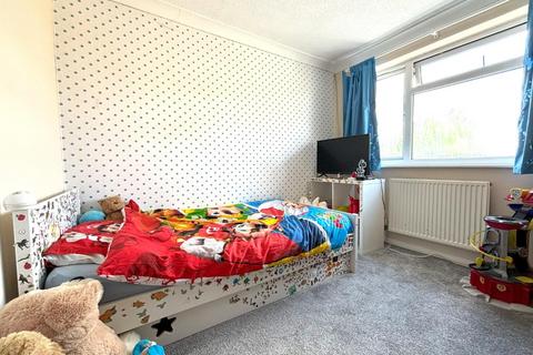2 Beech Close, Bugbrooke, Northampton, NN7 3RB