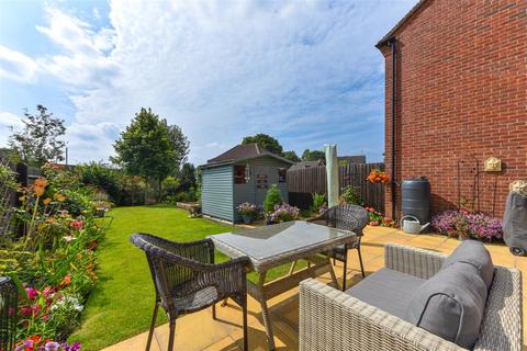3 Appletree Gardens, Northampton, NN2 8DN