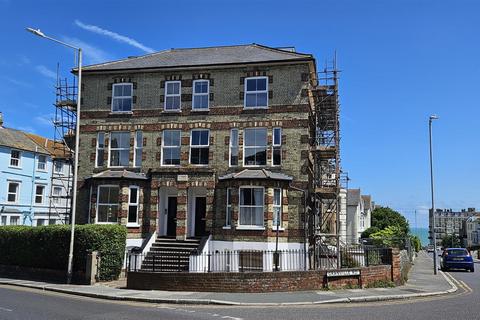 1 bedroom flat to rent, Ramsgate Road, Broadstairs