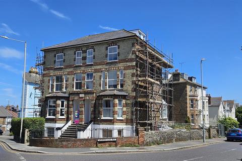 1 bedroom flat to rent, Ramsgate Road, Broadstairs