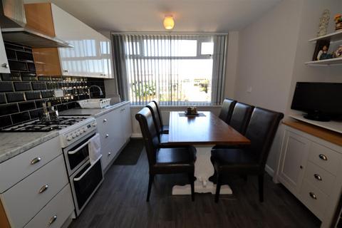 278 Beacon Road, Wibsey, Bradford, BD6 3DU