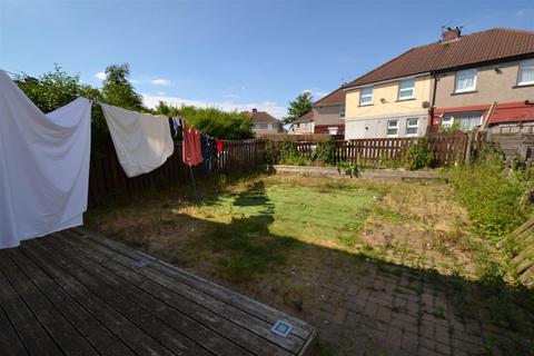 24 Griffe Drive, Wyke, Bradford, BD12 8QB