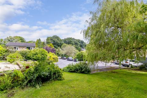 5 bedroom detached house for sale, Wellhead Close, Bramhope, Leeds