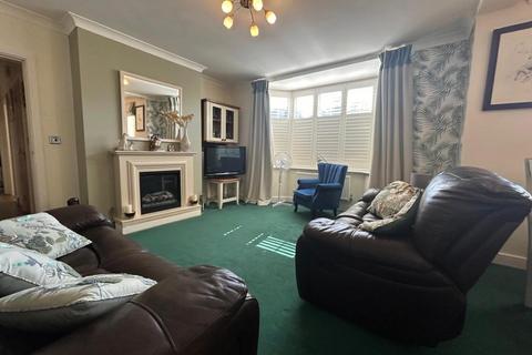 1 bedroom flat for sale, Cohen House, Hammers Lane, London