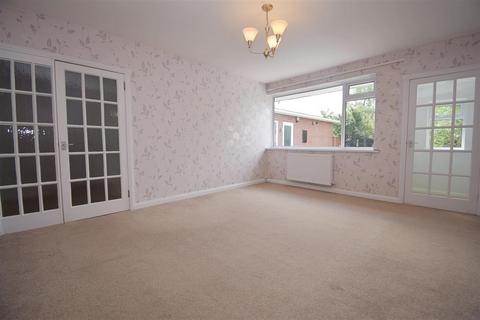 2 bedroom bungalow for sale, Brays Close, Rugby CV23