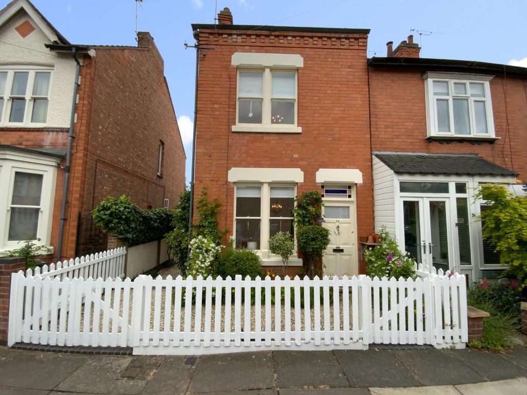 Sidney Road, South Knighton, Leicester 3 bed detached house for sale