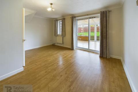 2 bedroom end of terrace house for sale, Maidenbower, Crawley