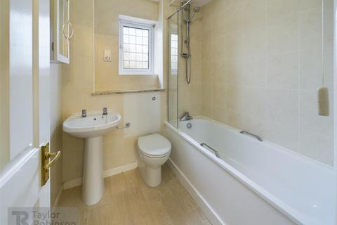 2 bedroom end of terrace house for sale, Maidenbower, Crawley