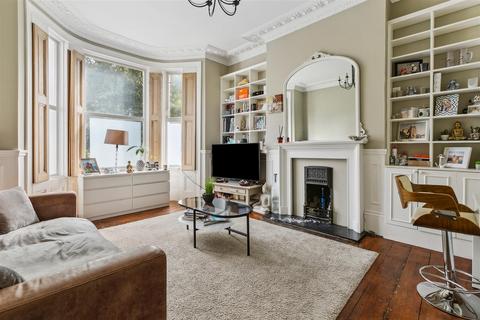 1 bedroom flat for sale, Askew Road, London, W12