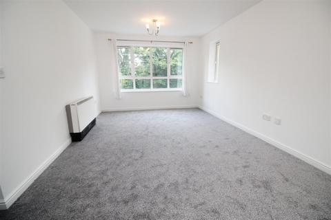2 bedroom apartment to rent, North Road, Crawley