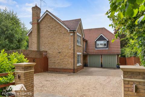 4 bedroom detached house for sale, Whieldon Grange, Church Langley, Harlow