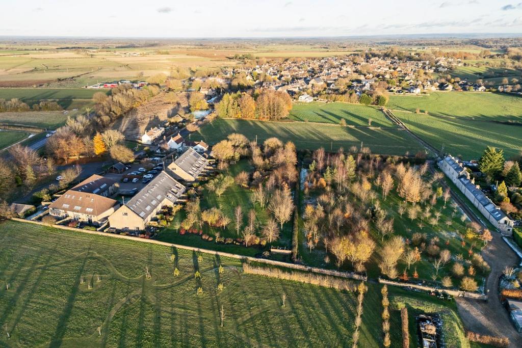 18 Home Barns, Marshfield, SN14 8 JN - Aerial-12.jp