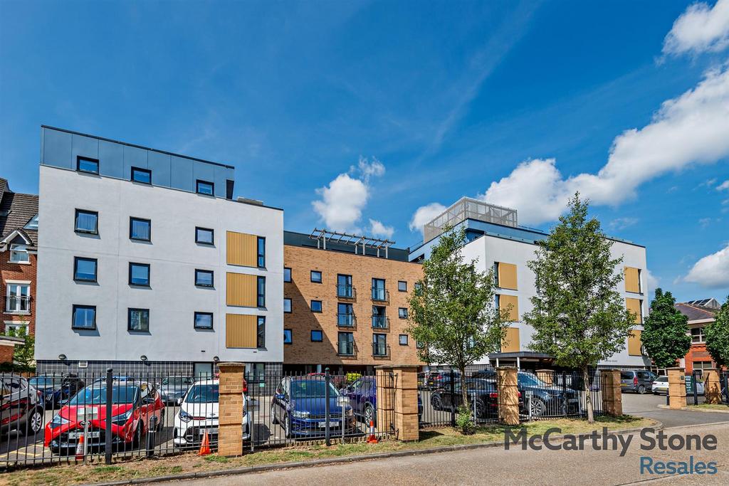 8652142-exterior05-800.jpg