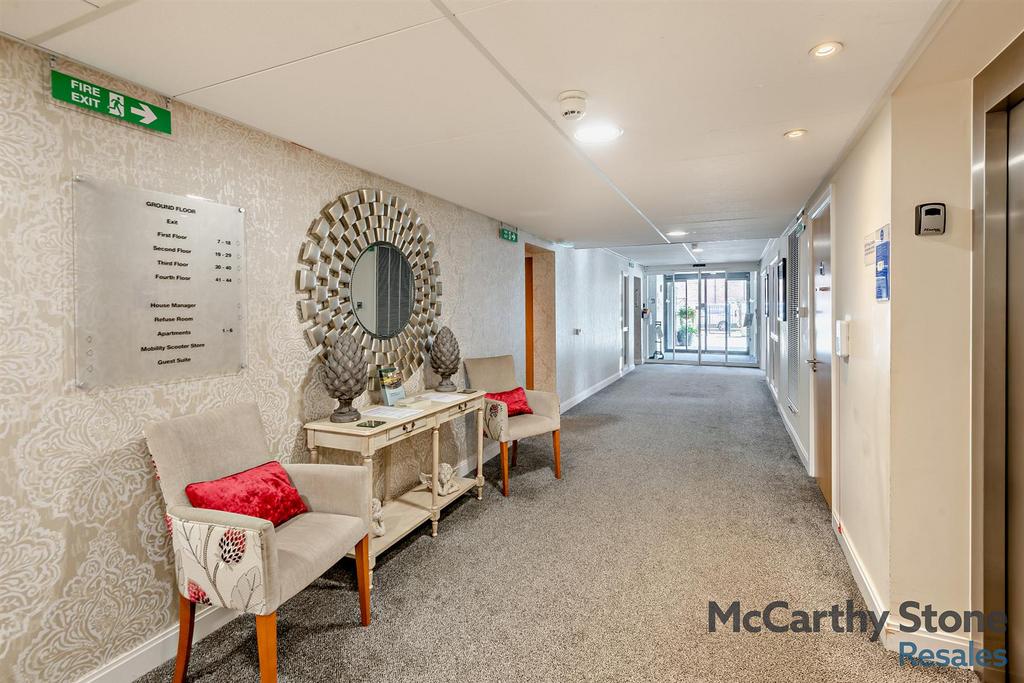 8652142-interior11-800.jpg