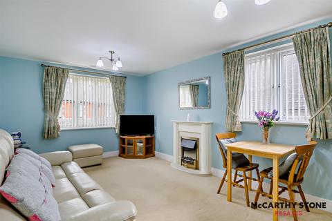 1 bedroom apartment for sale, Edwards Court, Queens Road, Attleborough