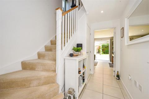 4 bedroom townhouse for sale, Locksbridge Road, Picket Piece, Andover