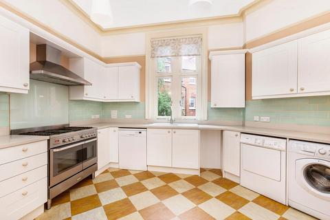 17a Fitzgeorge Avenue, London, W14 0SY