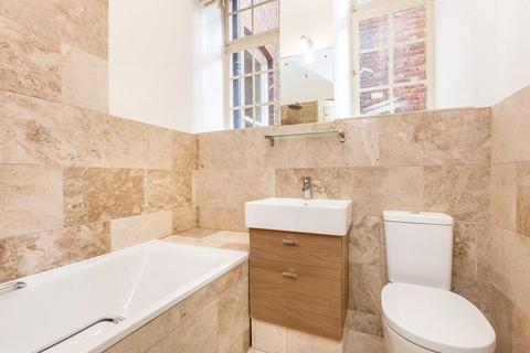 17a Fitzgeorge Avenue, London, W14 0SY