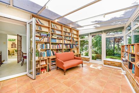Tanglewood Barncroft, Appleshaw, Andover, SP11 9BU